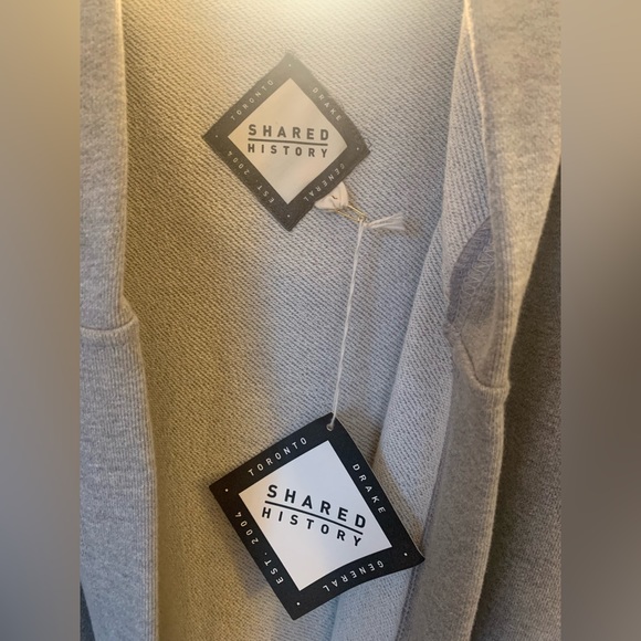 NTW Drake General Store Share History “Macho Man” Robe, L - Picture 3 of 4